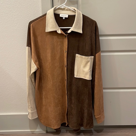 ACOA LONG SLEEVE BUTTON UP BLOUSE - Picture 1 of 5